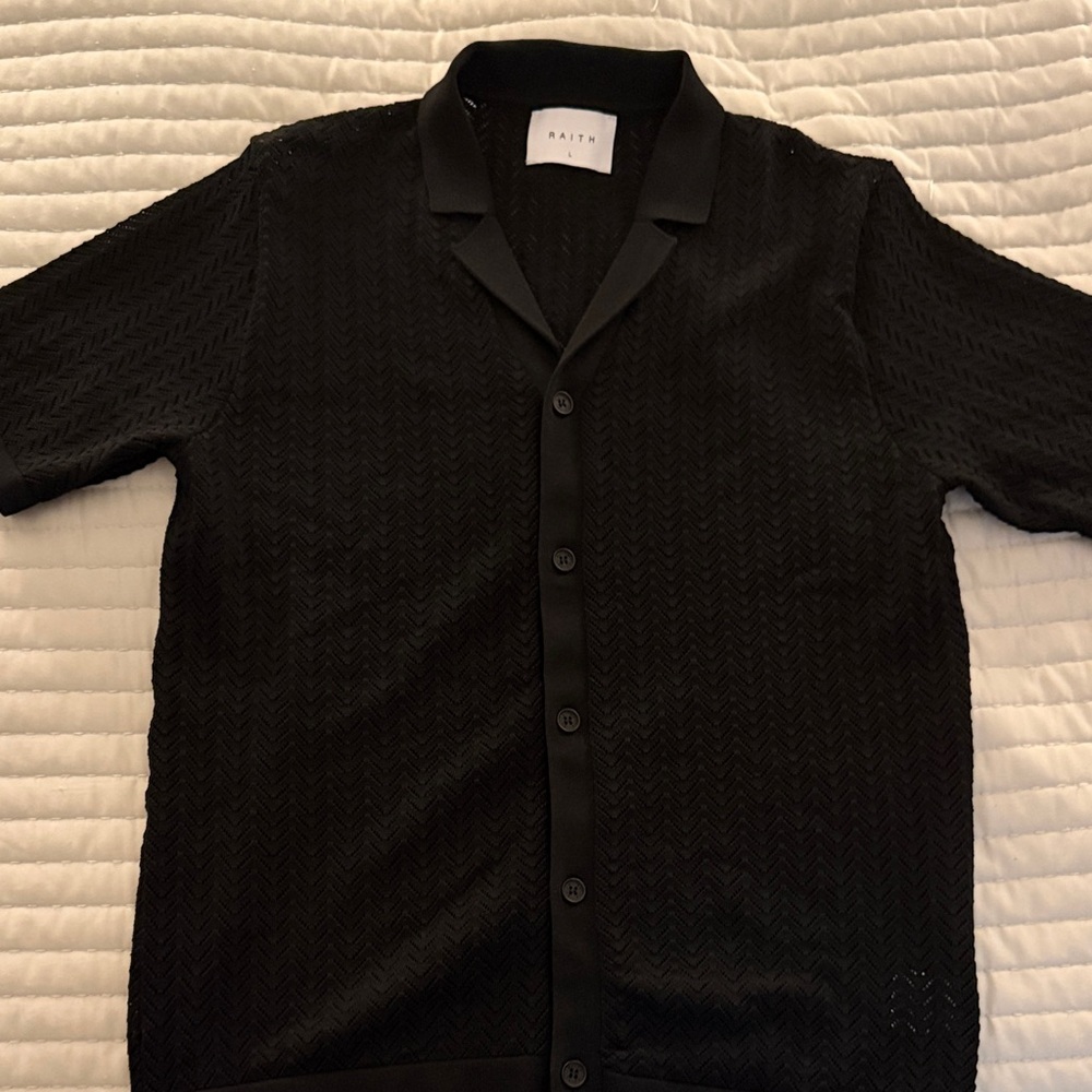 Men's Black Textured Casual Button Down Shirt